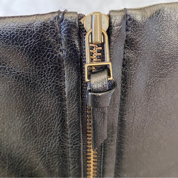 Little Black Dress! FALL🍁Woven knit, lined, comfortable!Cynthia Rowley - Picture 7 of 9